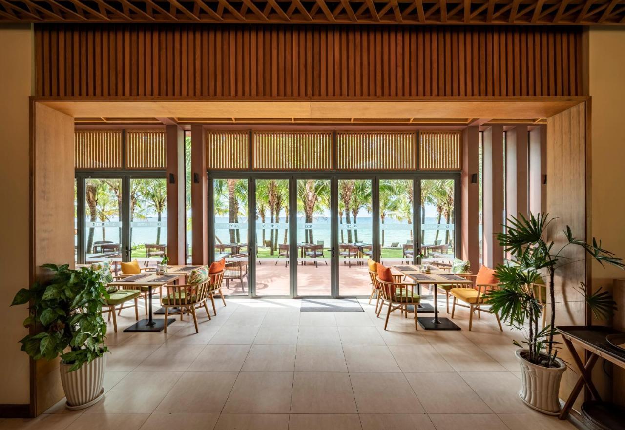 Dusit Princess Moonrise Beach Resort Phú Quốc Exterior foto